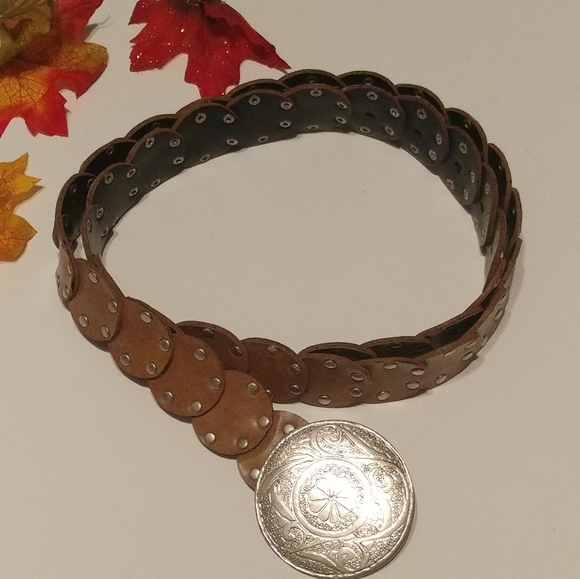 Accessories - LEATHER BELT Accessories - LEATHER BELT